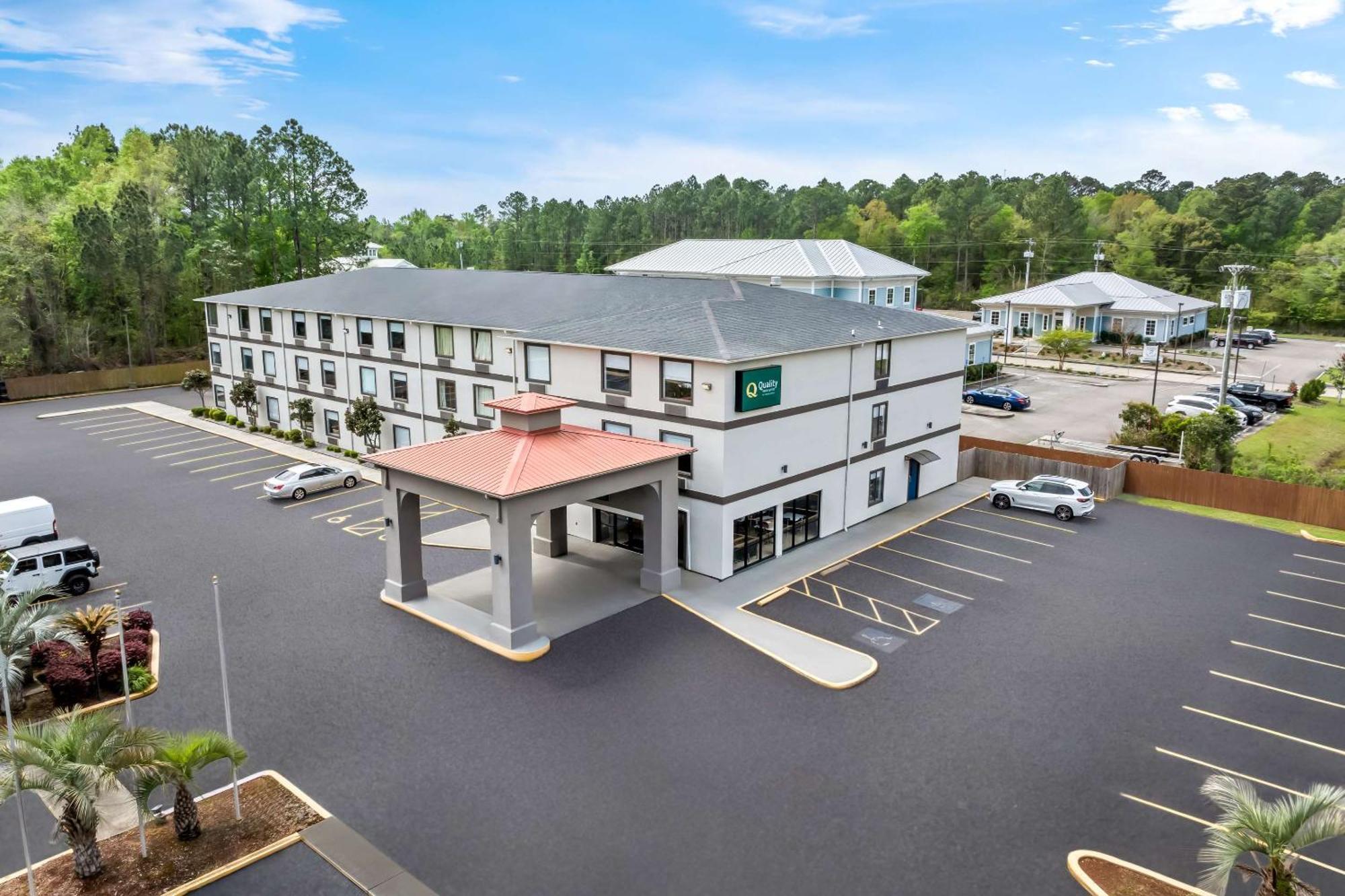 Quality Inn & Suites Biloxi Exterior foto